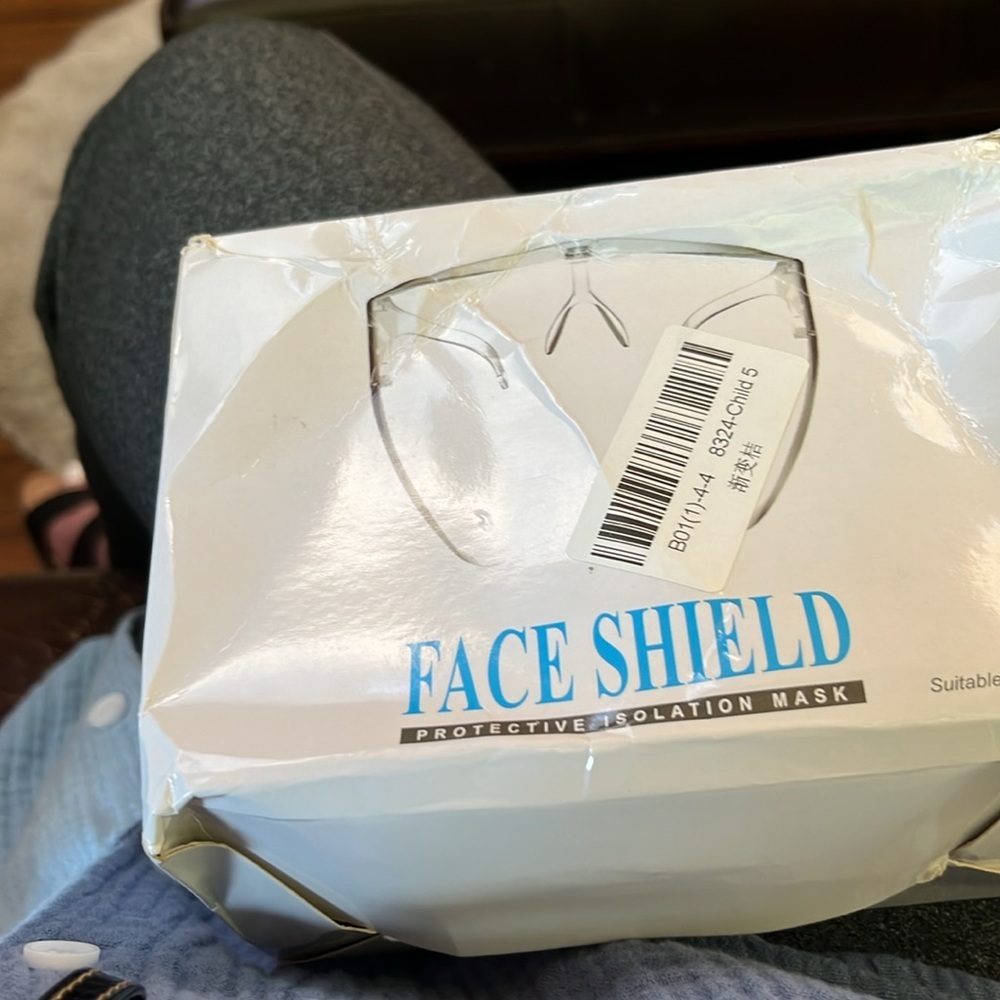 Face Protective Isolation Mask. - Picture 2 of 5